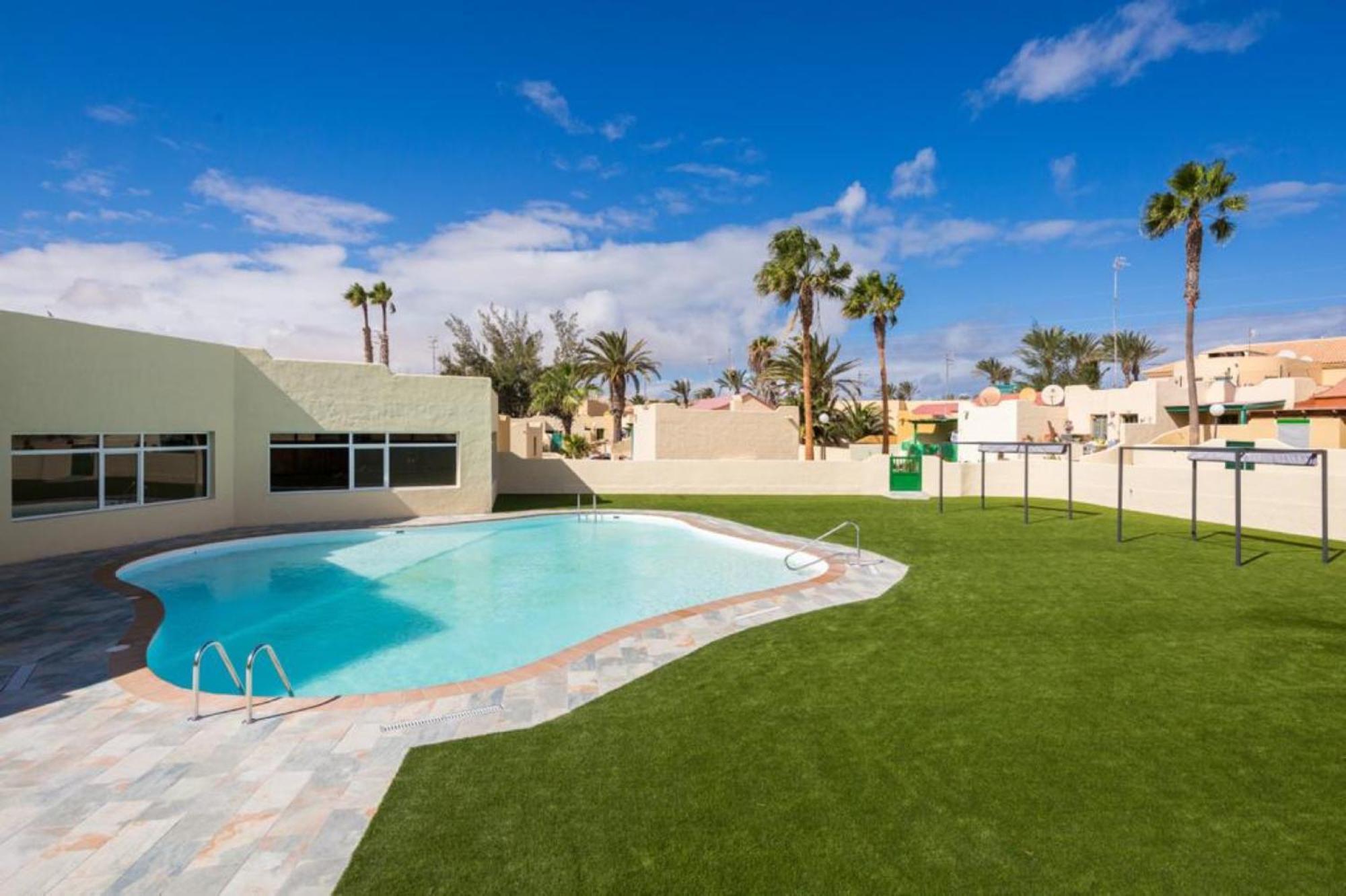 8145B - Bonito Bungalow Κόστα Κάλμα Εξωτερικό φωτογραφία